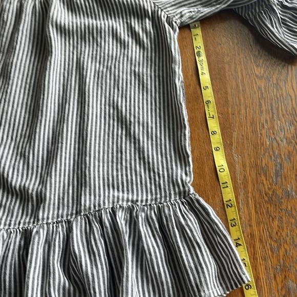 Beach Lunch Lounge Off Shoulder Stripe Top Adjustable Straps Size Large Ruffle - Picture 7 of 14